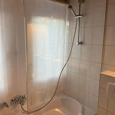 Adler 4 Schlafzimmer Apartment