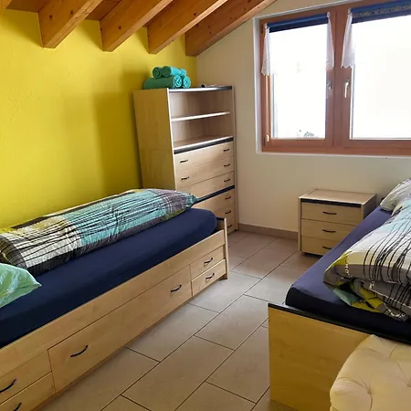Adler 4 Schlafzimmer * Bettmeralp